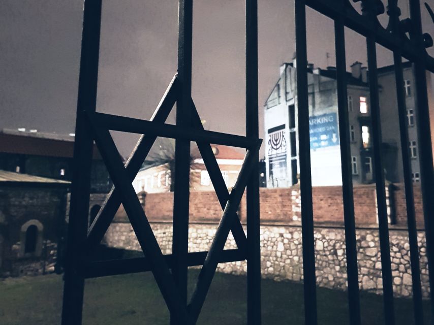 Krakow: Jewish Quarter and Former Ghetto Tour by Golf Cart - Schindler’s Factory: what you see on the cart, then what you do next