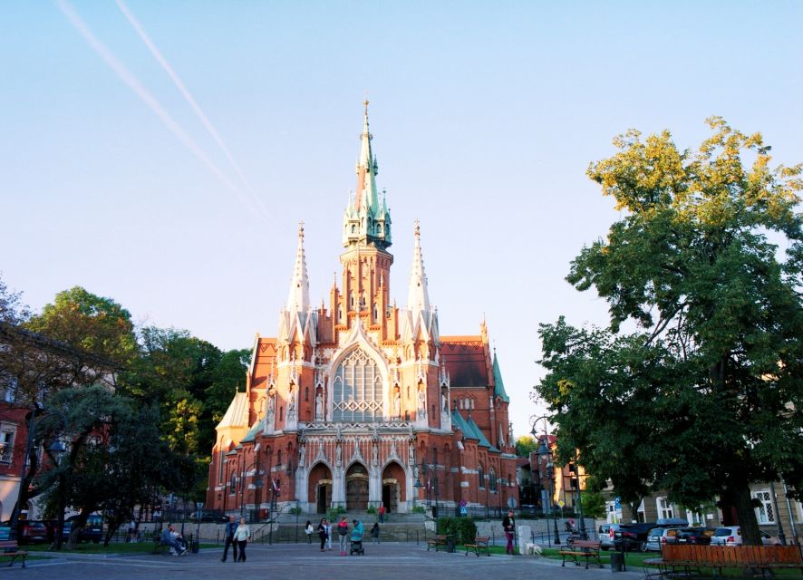 Krakow: Jewish Quarter and Former Ghetto Tour by Golf Cart - Price value for a 1-hour former ghetto route at $34