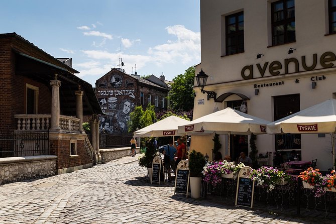 Krakow Jewish Quarter Guided Walking Tour - Kazimierz on foot: the former Jewish district in 1 hour 55 minutes of street-level context