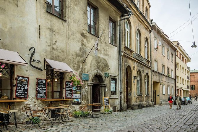 Krakow: Jewish Quarter Kazimierz & Schindler's Factory & Ghetto Guided Tour - Kazimierz, the former Jewish Quarter: what you should expect to notice