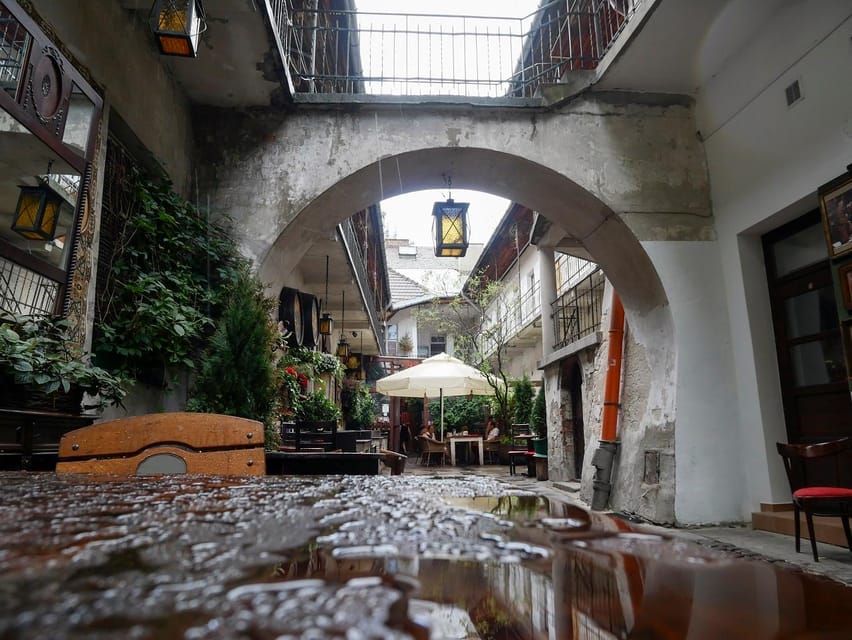 Kraków: Jewish Quarter & Schindler’s Factory Guided Tour - Key points before you go