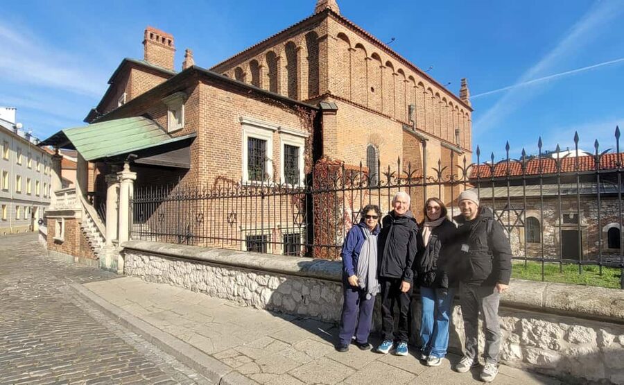 Krakow Jewish Quarter Tour, Kazimierz and Ghetto - The Human-Sized History Points: Jan Karski and the Schindler’s List Site