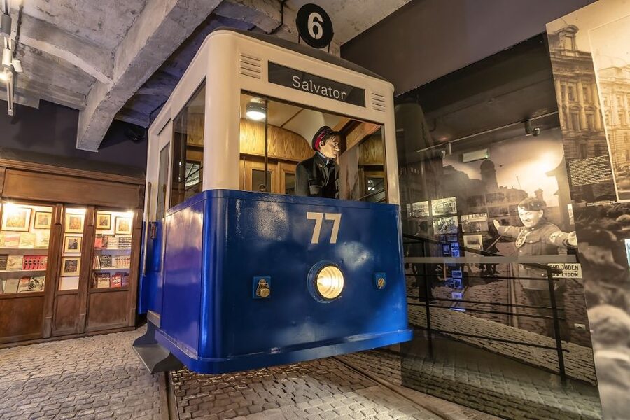 Krakow: Kazimierz by Golf Cart and Schindler's Factory Tour - Who this tour suits best, and who might prefer something else