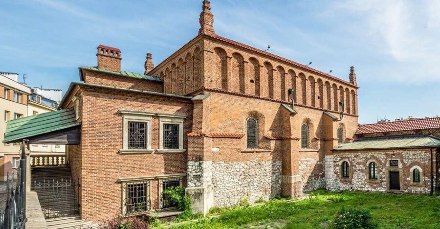Krakow: Kazimierz Jewish Quarter Guided Walking Tour - Starting At The Old Synagogue With Remu