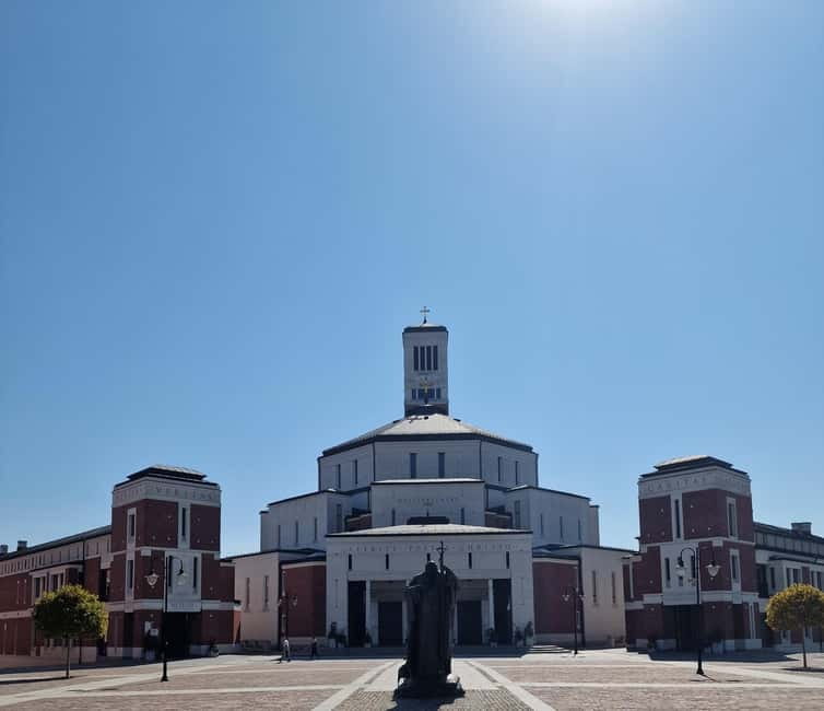 Krakow- Lagiewniki John Paul II Center and Divine Mercy - The Short Transfer to Łagiewniki and How to Keep the Mood Right