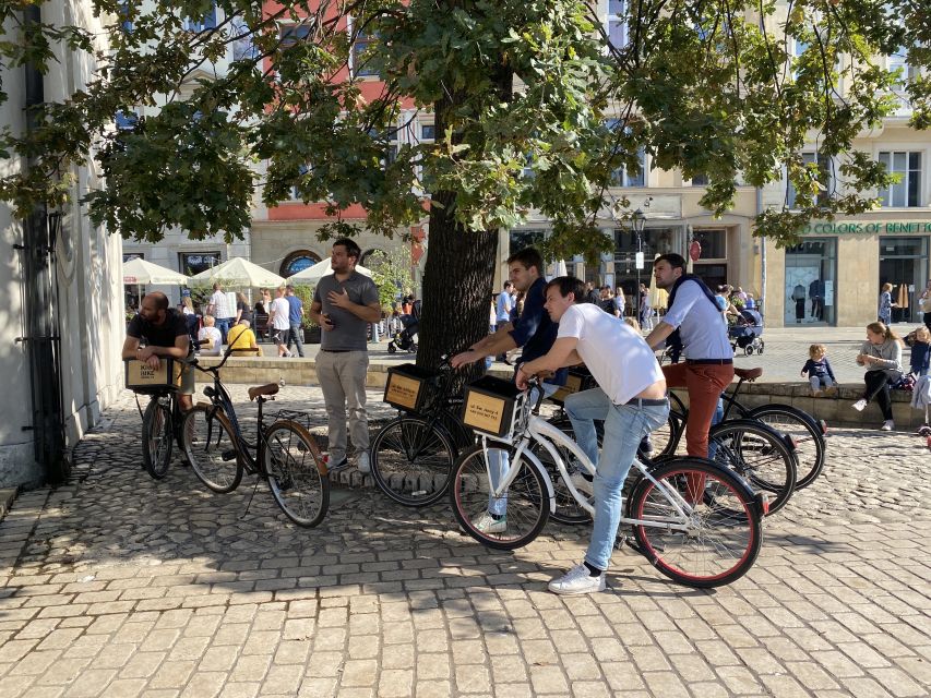 Krakow: Old Town Bike Tour with a Guide - Bike and comfort reality check before you start