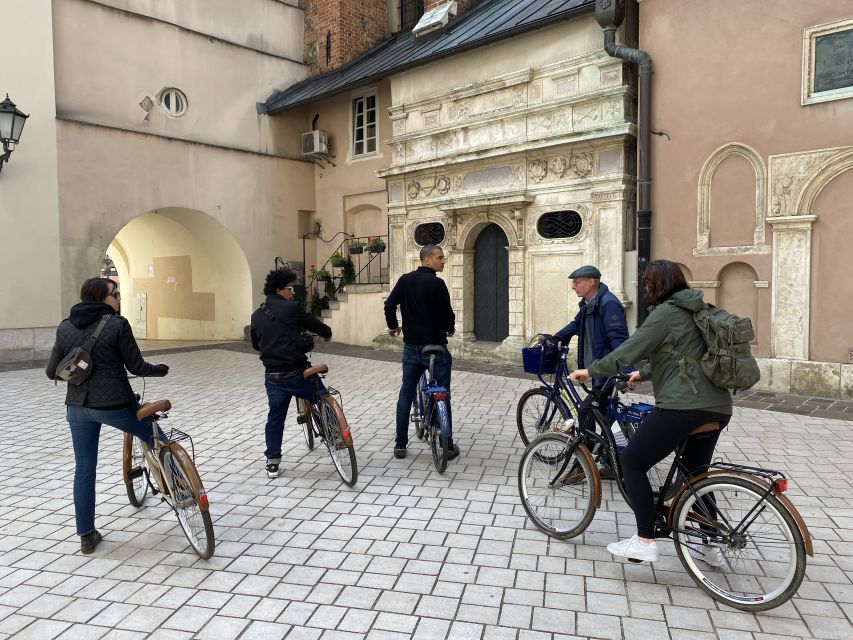 Krakow: Old Town Bike Tour with a Guide - Price value: $31 for 2 hours of guided orientation