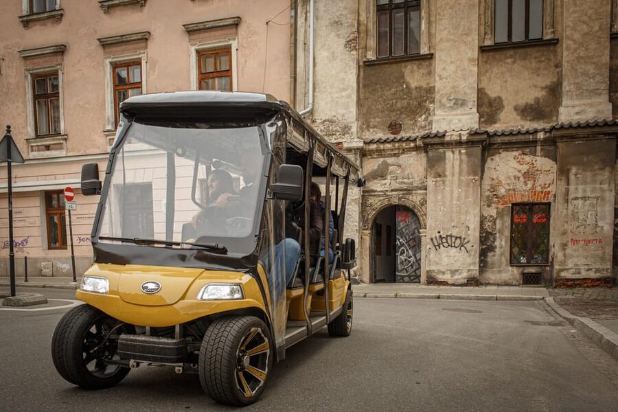 Krakow: Old Town City Sightseeing Tour Eco Buggy Golf Cart - A 50-minute electric ride that still feels like a city tour