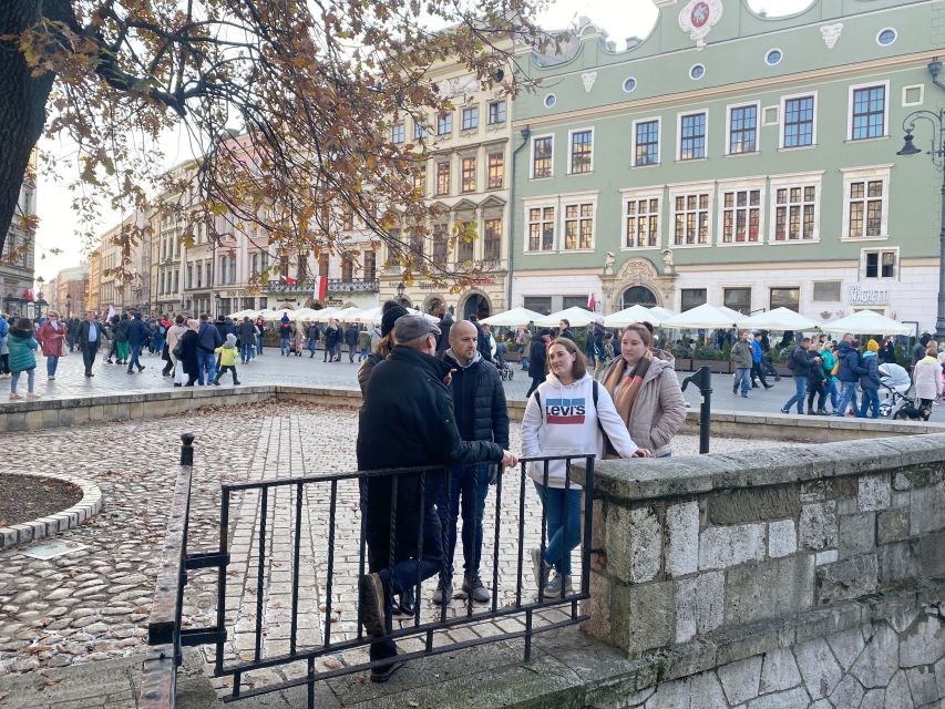 Krakow: Old Town Highlights Walking Tour - The Royal Route and Wawel Hill Connection in 2 Hours