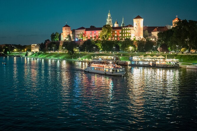 Krakow: One Hour Evening or Night Boat Trip - Key things to know before you go