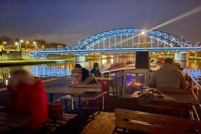 Krakow: One Hour Evening or Night Boat Trip - Wawel Hill at night: Castle, Cathedral, and the Dragon
