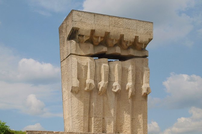 Krakow: Plaszow Concentration Camp Guided Walking Tour - Memorials that shape the emotional arc: torn-out hearts and more