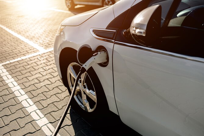 Krakow Private Airport Eco-transfer by Fully Electric car - The meet and greet at arrivals, where you spend the least energy