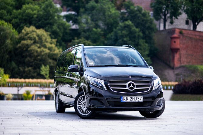 Krakow: Private Airport Transfer - English-speaking drivers and the small talk that makes the ride better