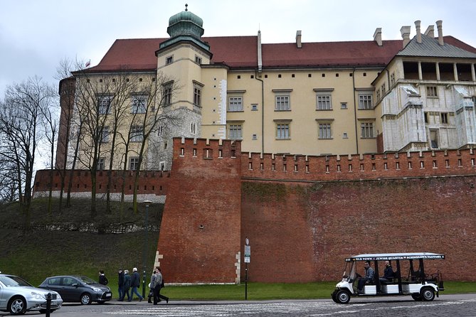 Krakow: Private Guided City Tour by Electric Car - The Cracow Ghetto: history you can’t shortcut