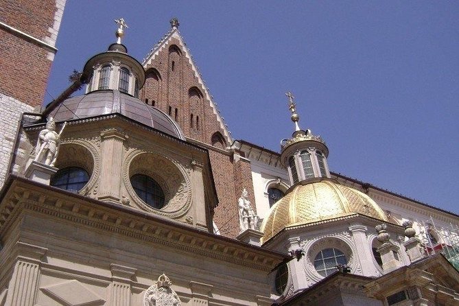 Krakow Private Walking Tour with Schindler's Factory - A 5-hour private loop that starts with Krakow’s medieval core