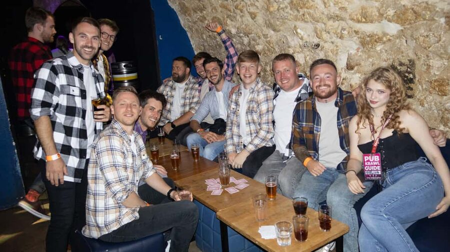 Krakow: Pub Crawl 1H Open Bar, VIP Entry & Welcome Shots - Drinking enough, pacing enough: how to handle the included booze responsibly