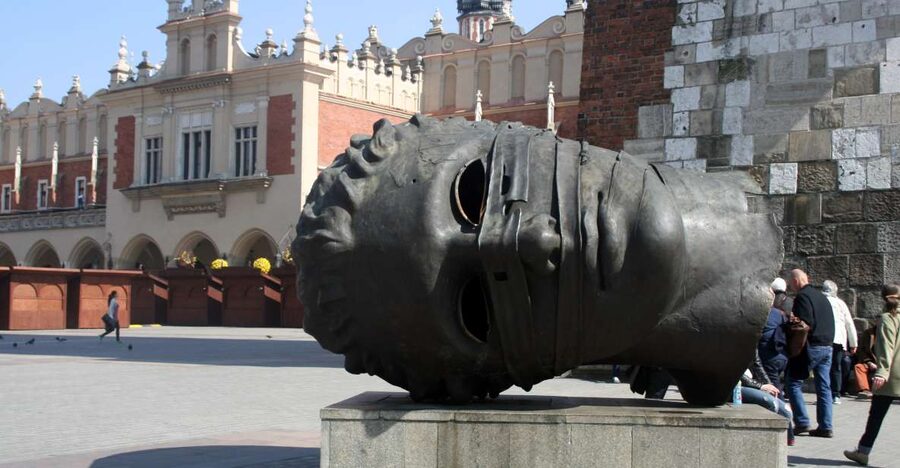 Krakow: Rynek Underground Guided Tour with Skip-the-Line - Best Times, Group Feel, and How to Handle Crowded Spots