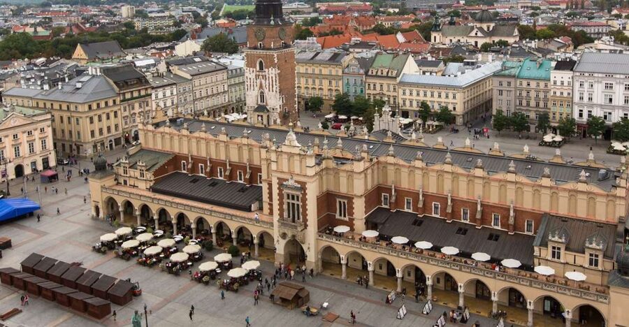 Krakow: Rynek Underground Museum Guided Tour - Skip-the-line entry, then a clear 90-minute guided loop