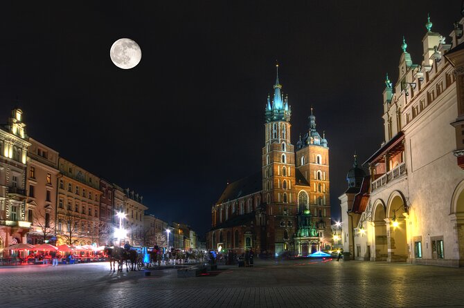 Krakow: Rynek Underground Museum Skip-the-line Guided Tour - Starting with skip-the-line: how your tour begins