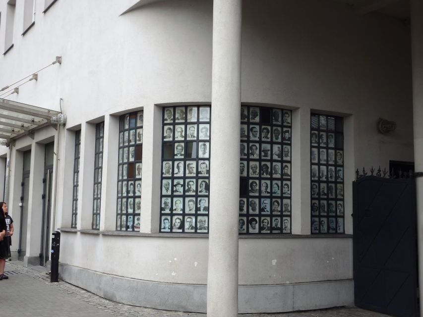 Krakow: Schindler's Factory Expert GuidedTour with Skip-line - The Blitzkrieg Section: Checkpoints, Streets, and Sudden Fear