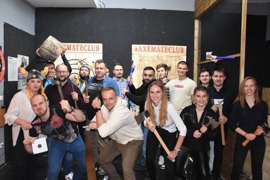 Kraków: Shurikens, Kunais, Knives, Tomahawks, Axes, Shooting - Rifle shooting in full automatic mode: the moment adrenaline goes up
