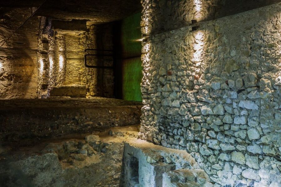 Krakow: Skip-the-Line Rynek Underground Museum Guided Tour - Price and value: is about $34 worth it?