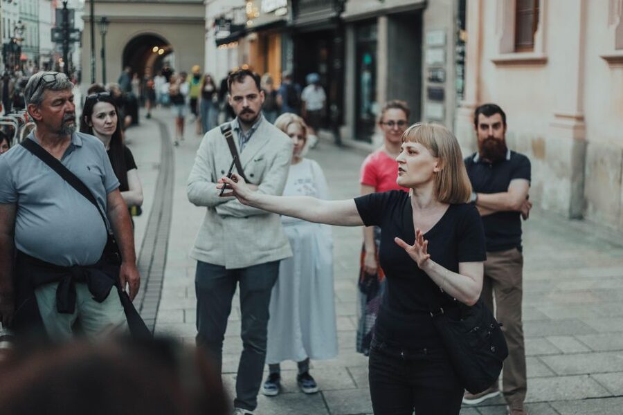 Krakow: Spooky Tales Guided Walking Tour - The executioners’ house and the spots where public punishment happened