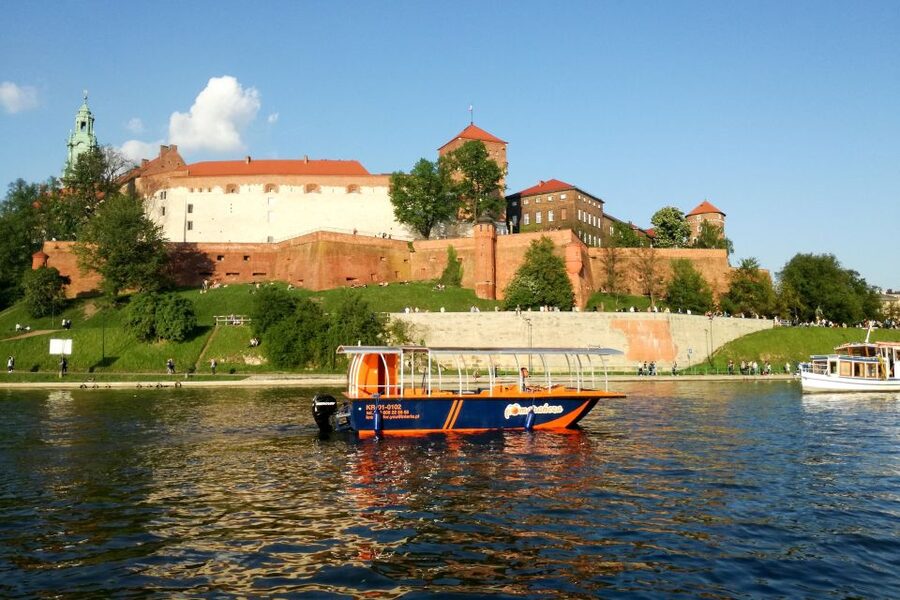 Krakow: Vistula River Cruise with Historical Views - Audio Guide Reality Check: Clear Story, But Not Always Perfect