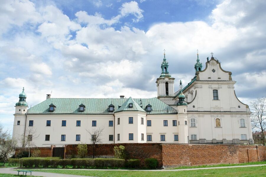 Krakow: Vistula River Cruise with Historical Views - Price and Value: Why $22 Often Feels Fair
