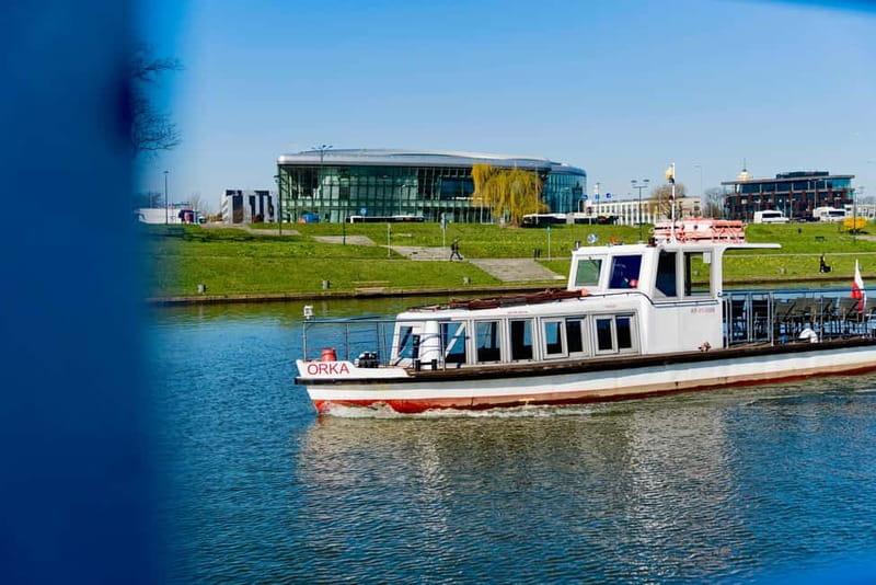 Krakow: Vistula River Sightseeing Cruise with Audio Guide - Your 50-Minute Route, Stop by Stop on the Vistula