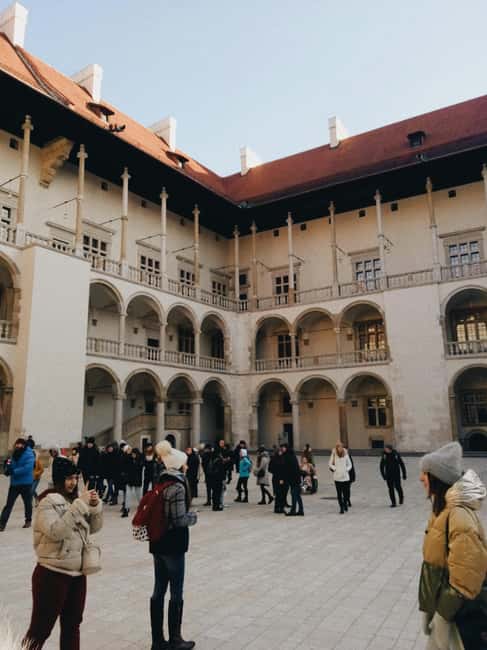 Krakow: Wawel Guided Tour - Cathedral and/or Castle - Underground Royal Tombs: The 20-Minute Stop That Changes the Mood