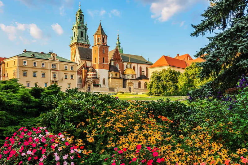 Krakow: Wawel Hill Audioguide Tour - The walk up: Kanonicza Street to Wawel Hill and the Royal Route