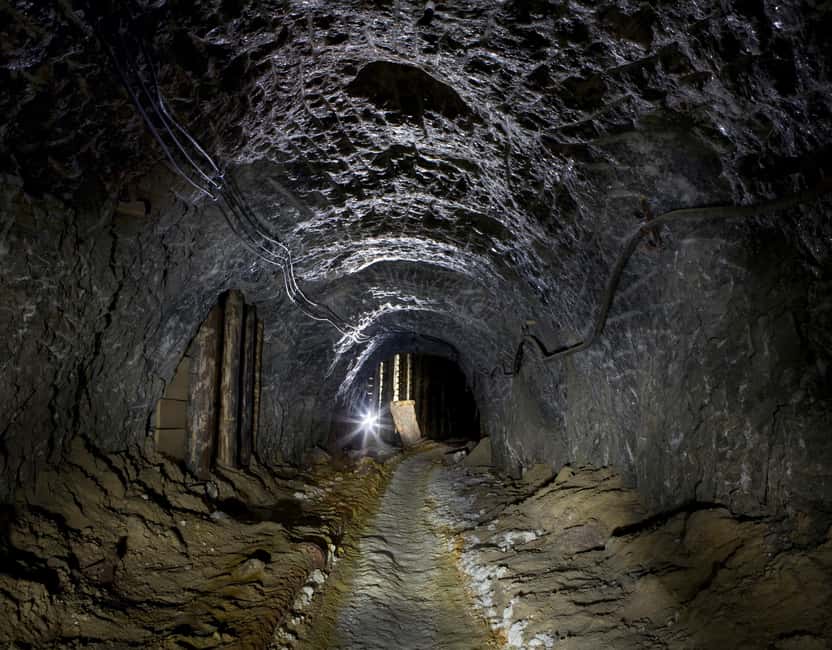 Krakow: Wieliczka Salt Mine Guided Tour & Tickets - Souvenirs made of rock salt and the elevator return to daylight