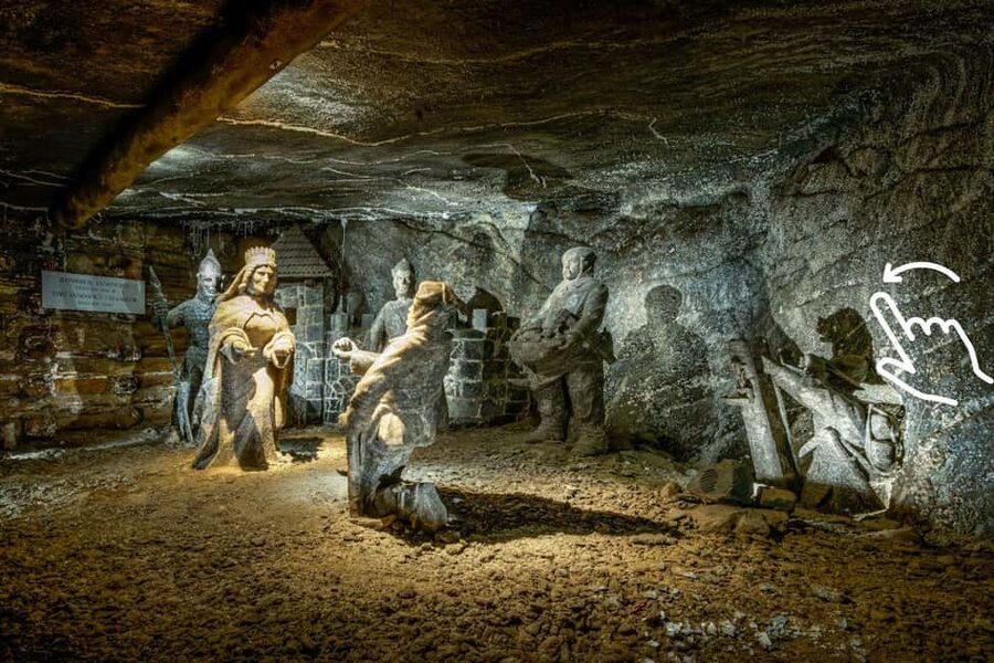 Krakow: Wieliczka Salt Mine Tour with Hotel Pickup & Guide - Skip-the-Line Tickets and Your Guide: How the “Time Saver” Actually Helps