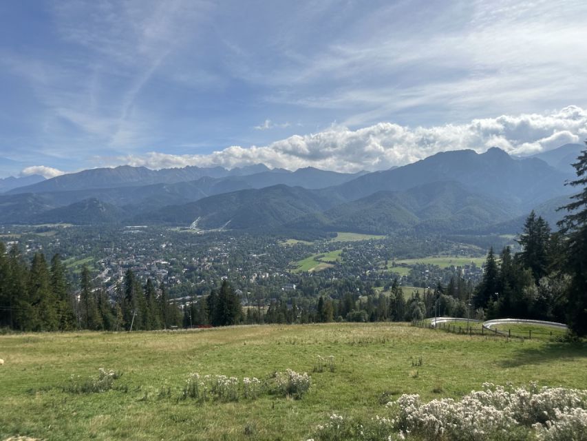 Krakow: Zakopane and Chochołowskie Bath Full Day Trip - The morning drive from Krakow, and why the start time matters