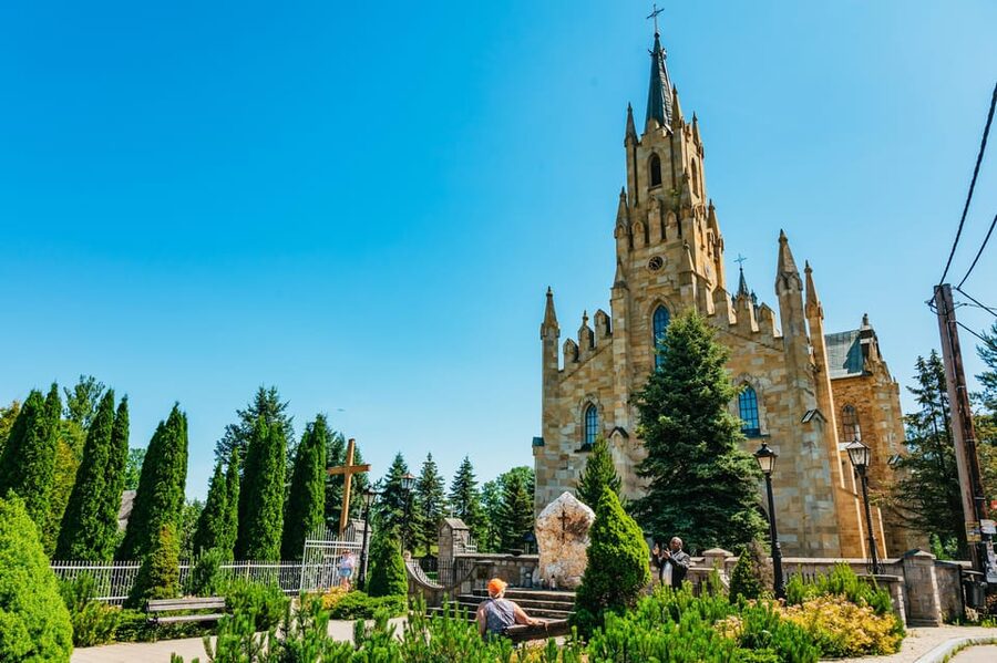 Krakow: Zakopane, Tatra Mountains, Cable Car & Thermal Baths - Thermal baths at Chochołowska: the included unwind that makes the trip feel complete