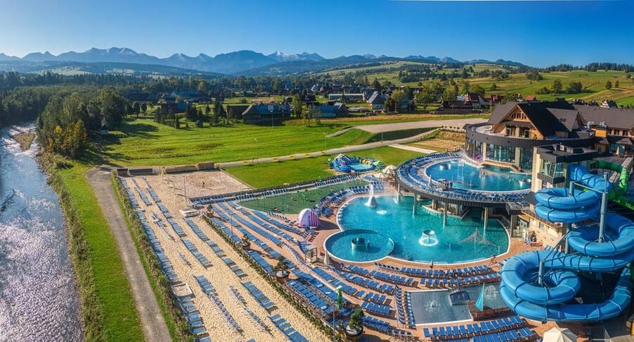 Krakow: Zakopane, Thermal Springs, Cable Car, Local Tasting - Price and Logistics: Is $16 Actually Good Value?