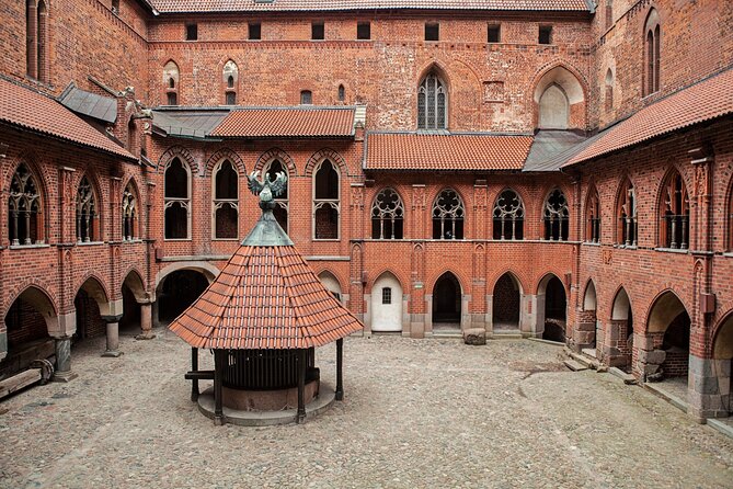 Malbork Castle Tour: 6-Hour Private Tour to The Largest Castle in The World - Small practical tips that will save you time