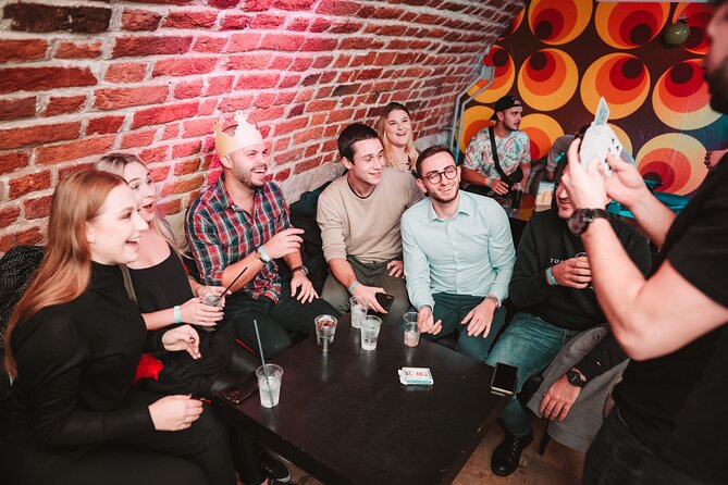 New Year's Eve Pub Crawl With 2 Hour Unlimited Alcohol + VIP Entry To Best Clubs - Frantic Club: Fancy New Year’s Style for the Late Phase