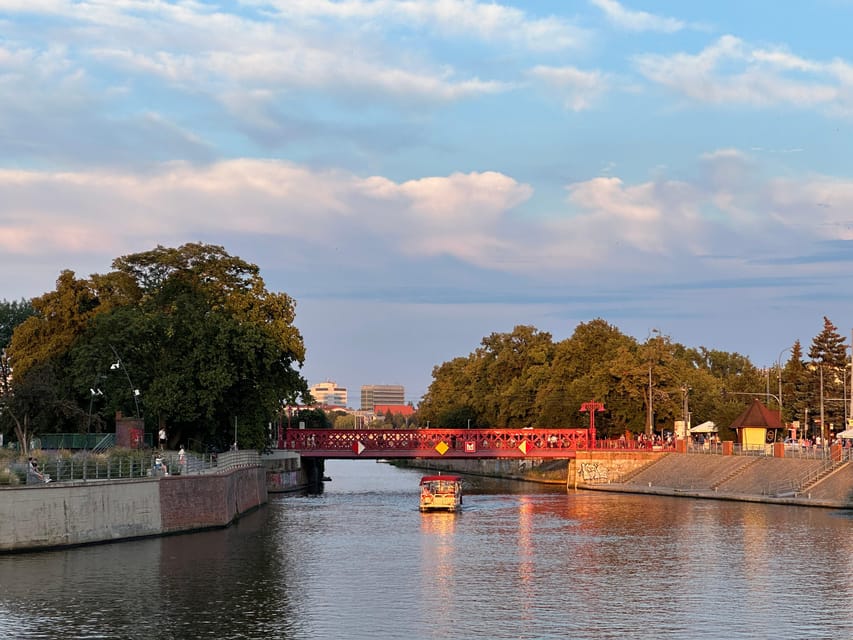 Night tour through Wroclaw - Price and Timing: What You’re Really Paying For