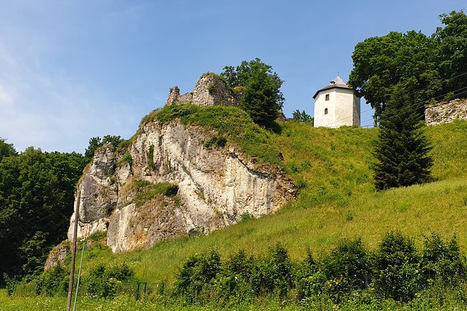 Ojców National Park and Ogrodzieniec Castle Tour from Krakow - Who this tour is best for