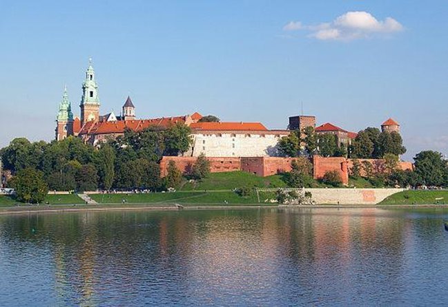 Old Town Krakow & Wawel Castle Walking Tour - Key things to know before you walk