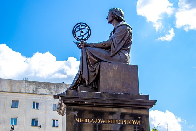 Old Town Warsaw Walking Tour - New Town Square and Maria Skłodowska-Curie’s Birthplace