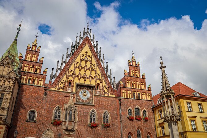 Old Town Wrocław Walking Tour - Why this 2.5-hour Old Town walk is a great first move in Wrocław