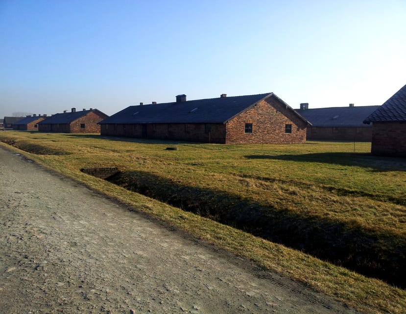 Oswiecim: Auschwitz-Birkenau Skip-the-Line Entry Tickets - Timing, Meeting Point, and Security Checks (So You Do Not Lose Your Group)