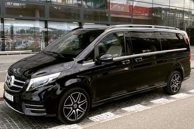 Private Airport Transfer Gdansk (GDN) to City Center Gdansk - The Mercedes V-Class Ride: Comfort Plus Wi-Fi