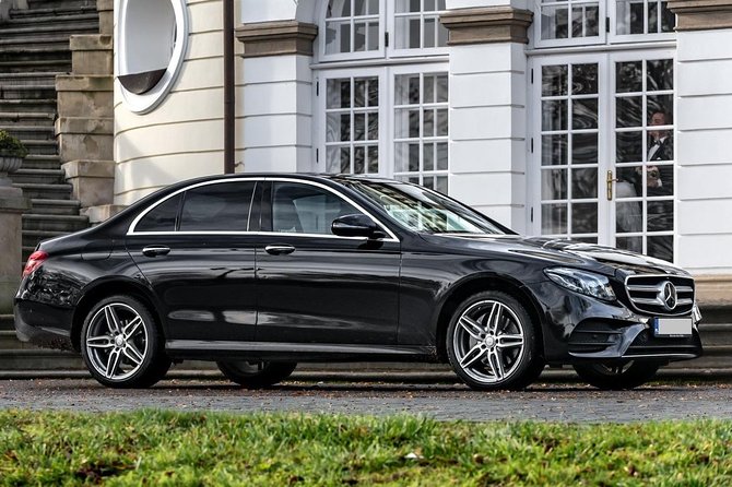 Private Airport Transfer (GDN) to City Center Gdansk (1-3 PAX) - Price and Value for Up to 3 People