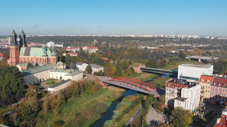 Private Icons of Poznań - Baroque Parish Church to the Old Warta Riverbed Walk