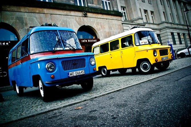 Private Off the Beaten Path trip in Warsaw - Stop 1, Grzybowski Square: a living timeline of Warsaw’s contrasts
